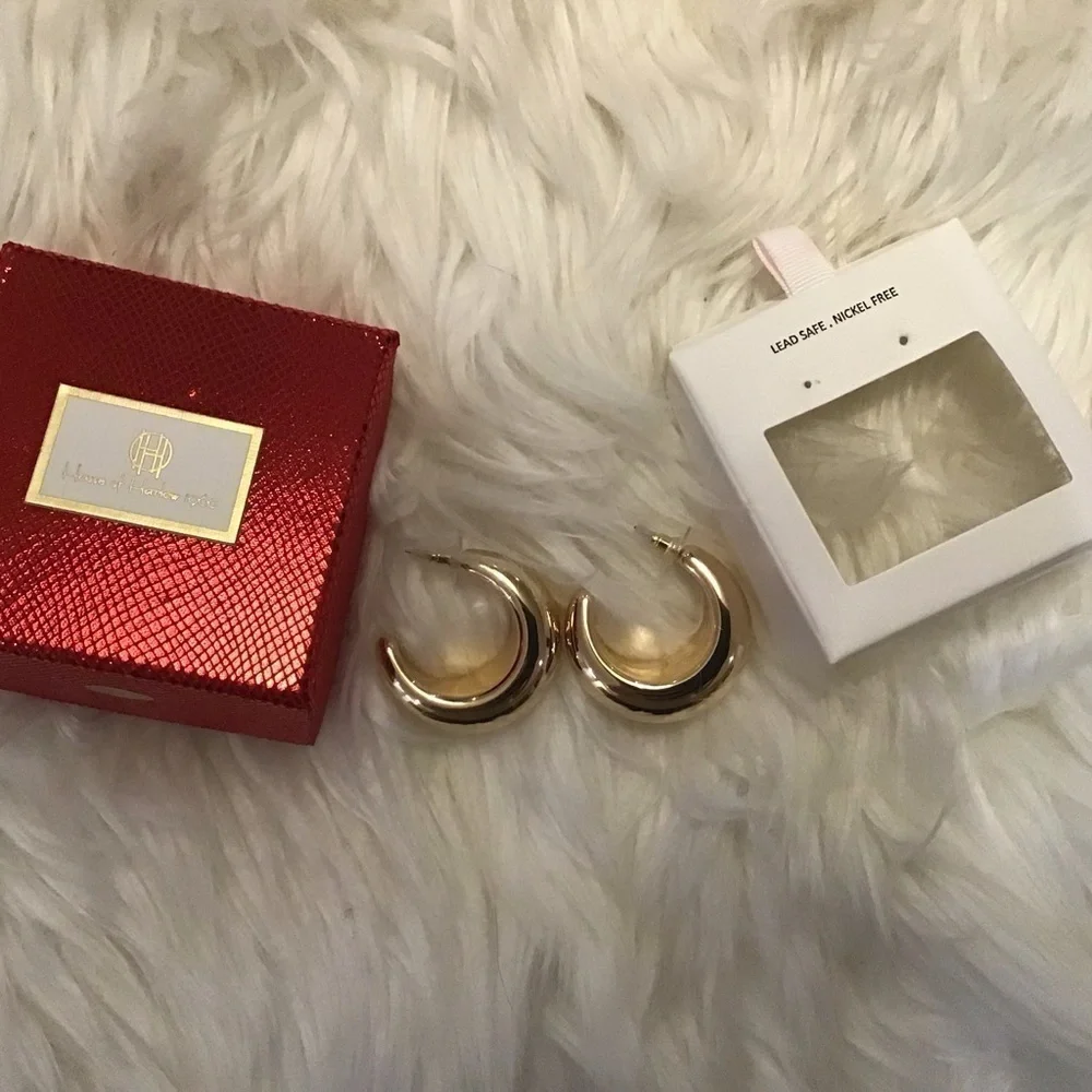 House of Harlow 1960 gold color 1 3/4” teardrop hoop earrings NWB